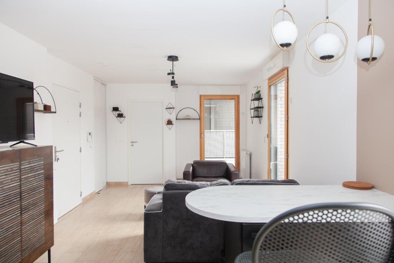 Appart Chic & Elegant-Metro 7 Leo-Lagrange+Parking Villejuif Exterior foto